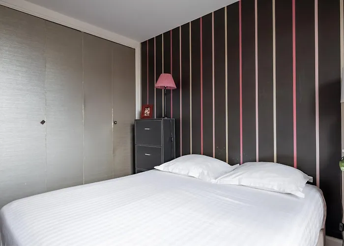 Veeve - Fabulous On Faure * Paris